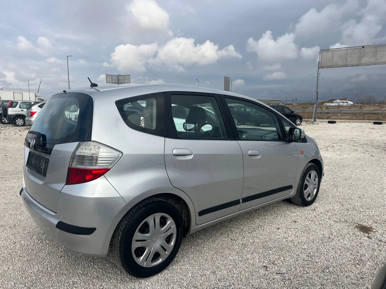 Honda Jazz 1.2i - изображение 5