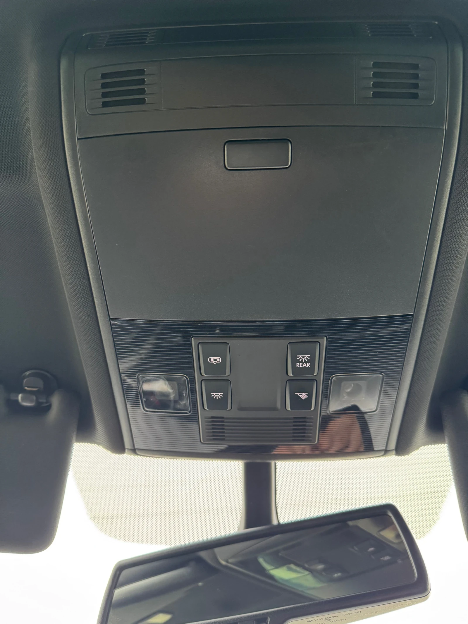 VW Golf Swiss GTD 2.0  | Mobile.bg   15