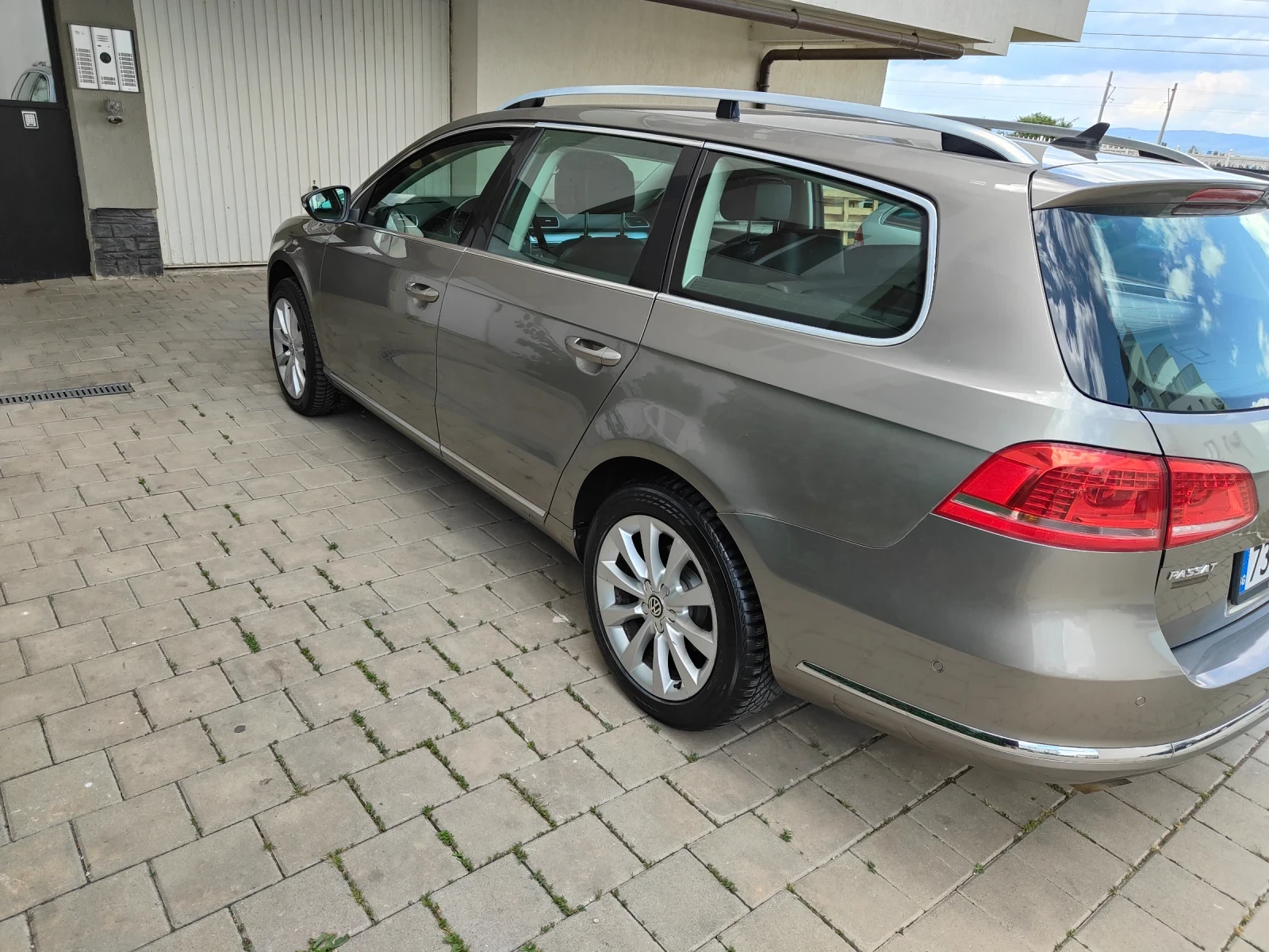 VW Passat 2.0TDI 170 к.с 4х4 - изображение 5