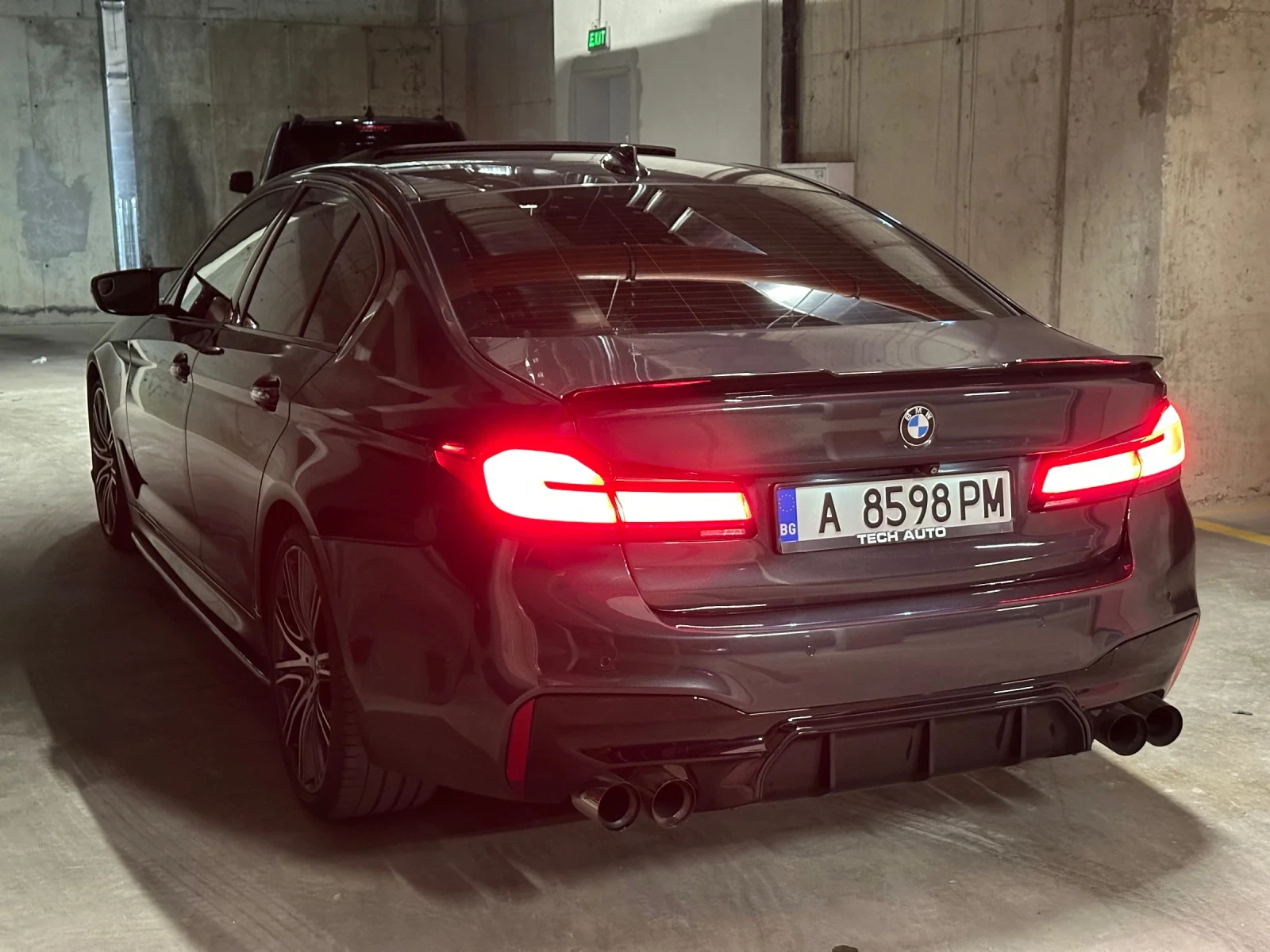 BMW 540 i xDrive | M Paket | 67хил км 🚀🚀 - изображение 8