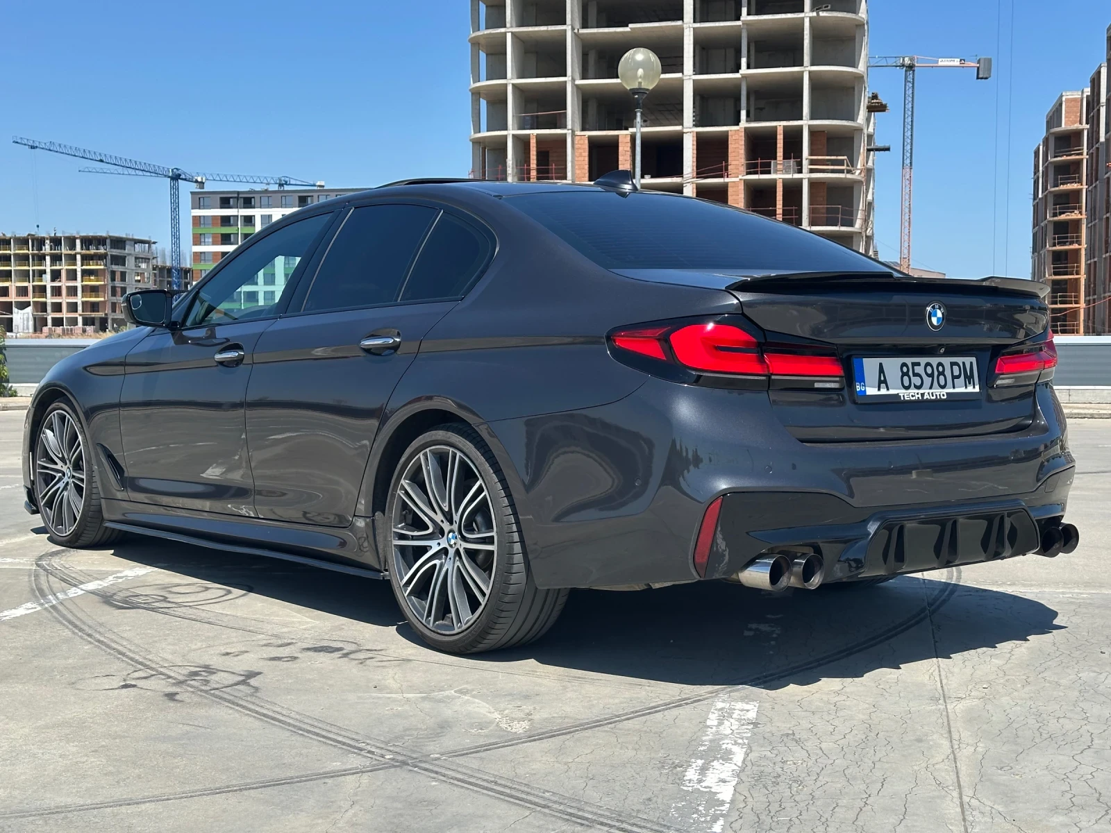 BMW 540 i xDrive | M Paket | 67хил км 🚀🚀 - изображение 3