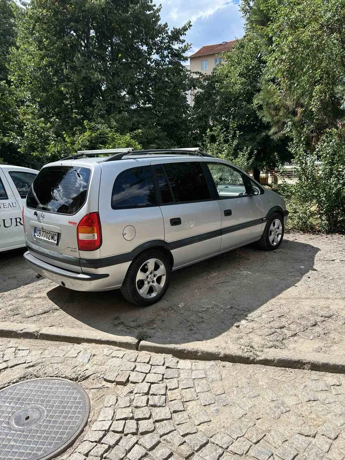 Opel Zafira  - изображение 4