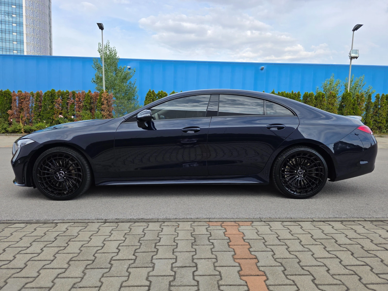Mercedes-Benz CLS 450 EQ-BOOST /AMG /4MATIC/ - изображение 7