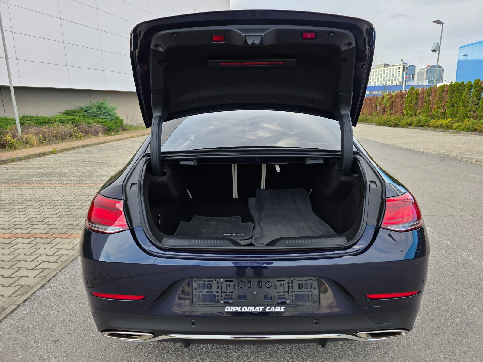 Mercedes-Benz CLS 450 EQ-BOOST /AMG /4MATIC/ - изображение 5