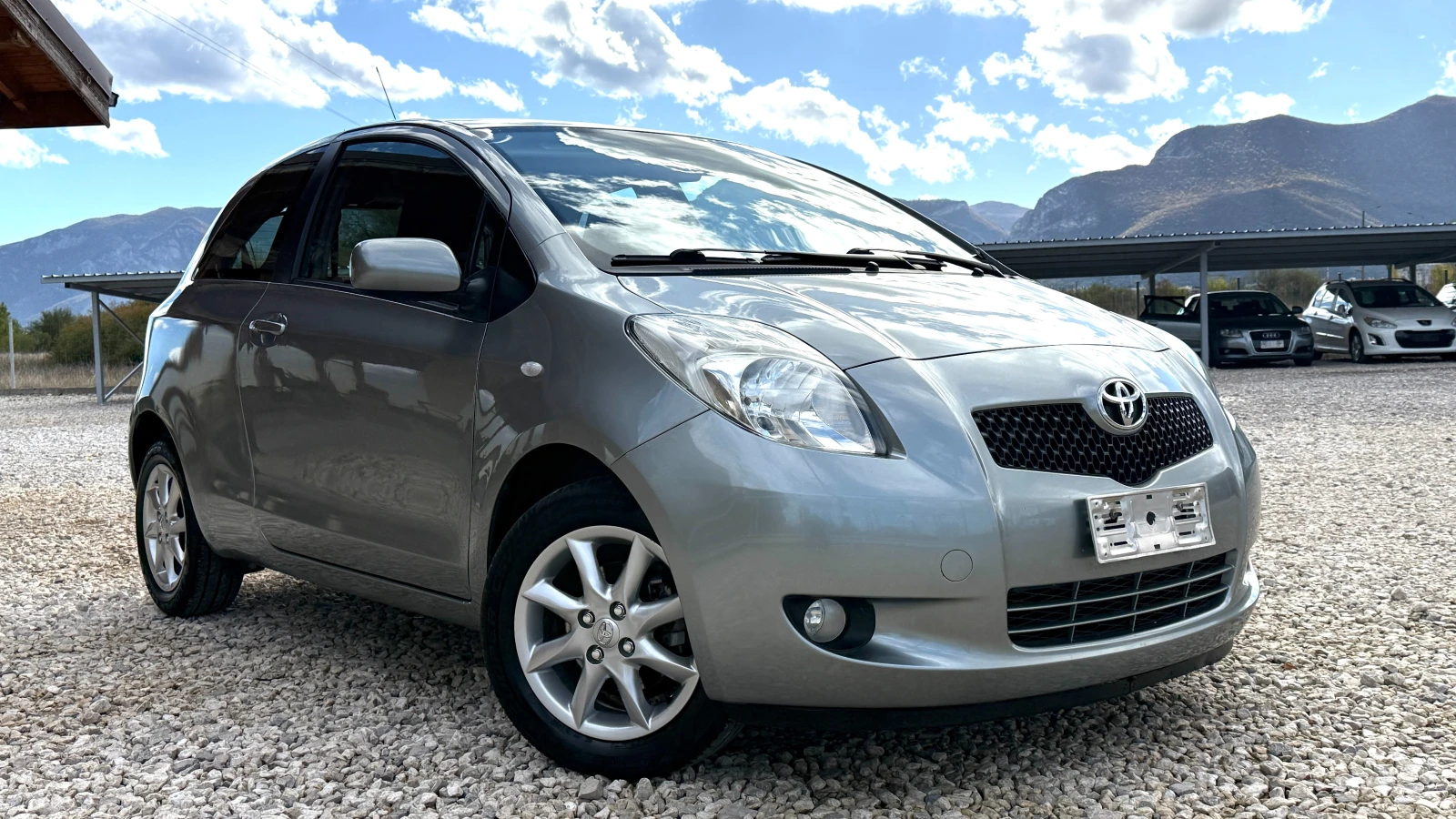 Toyota Yaris 1.4D4D/90/NAVI/EURO 4/    | Mobile.bg   1