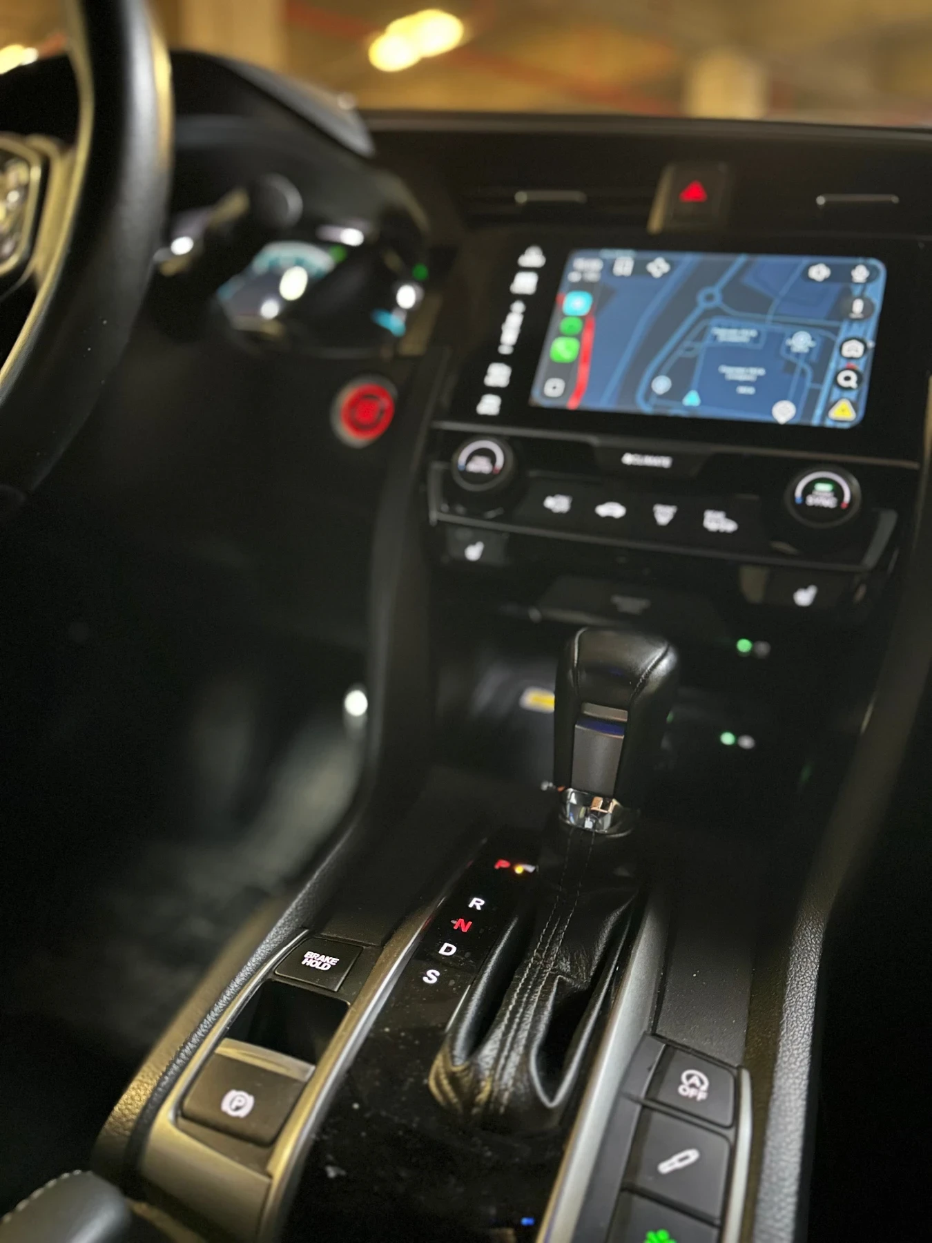 Honda Civic Hatchback - изображение 10