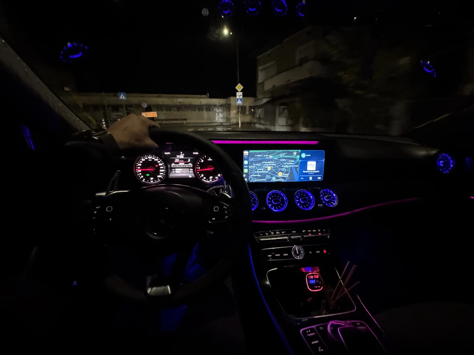 Mercedes-Benz E 200 AMG PERFORMANCE | Mobile.bg   12