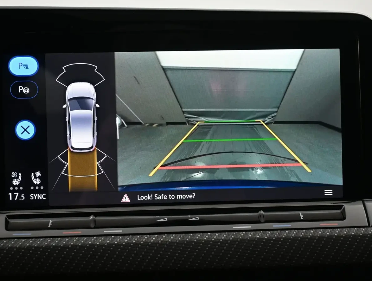 VW Golf 2022 Volkswagen Golf R - изображение 9