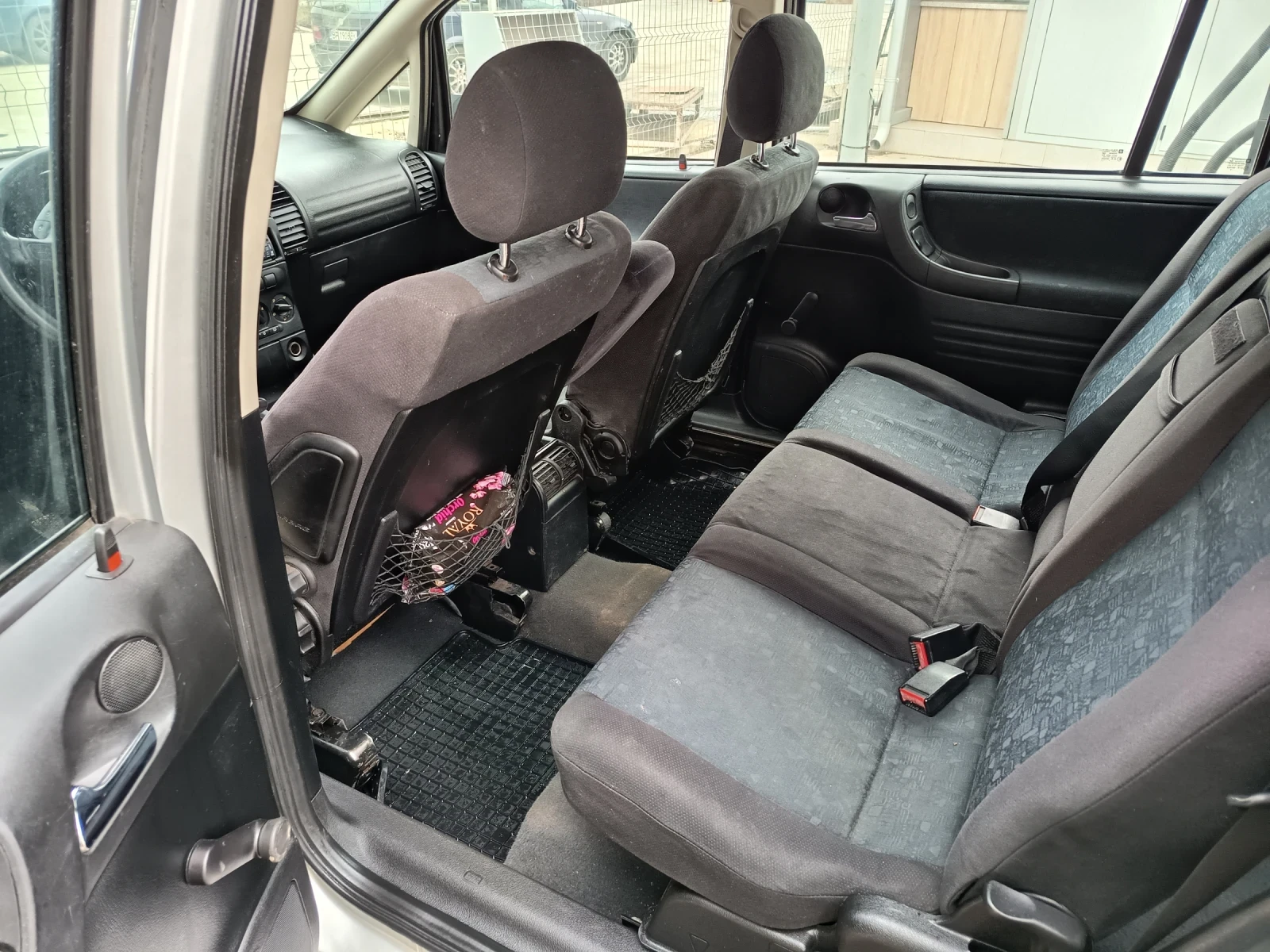 Opel Zafira 1.6i - изображение 4