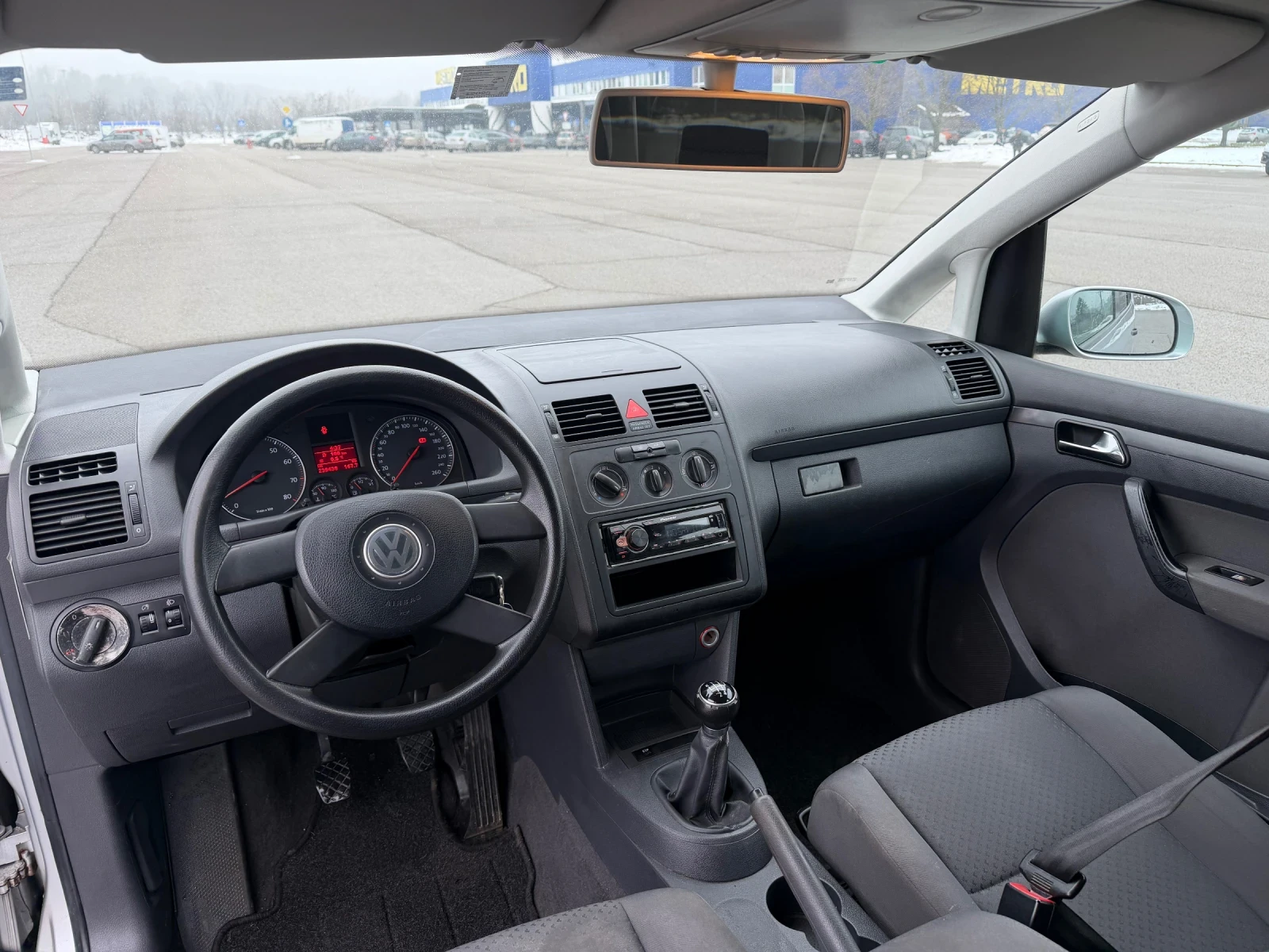 VW Touran 1.6i/102�.�./��������/����� ���������! | Mobile.bg � ����������� 8