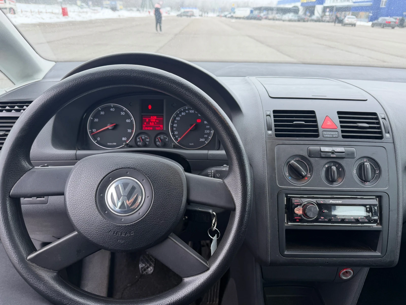 VW Touran 1.6i/102�.�./��������/����� ���������! | Mobile.bg � ����������� 10