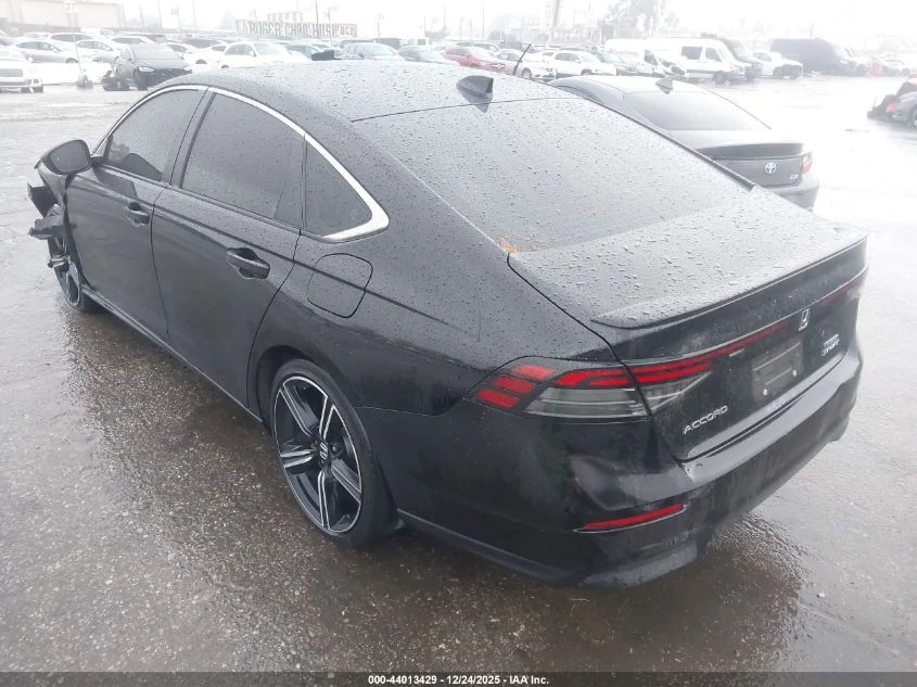 Honda Accord 2l Hybrid Sport - изображение 3