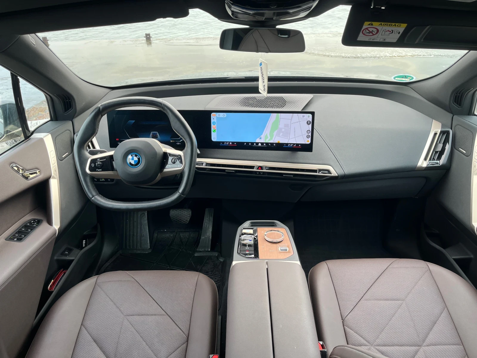 BMW iX xdrive40/12.09.2023 - изображение 10