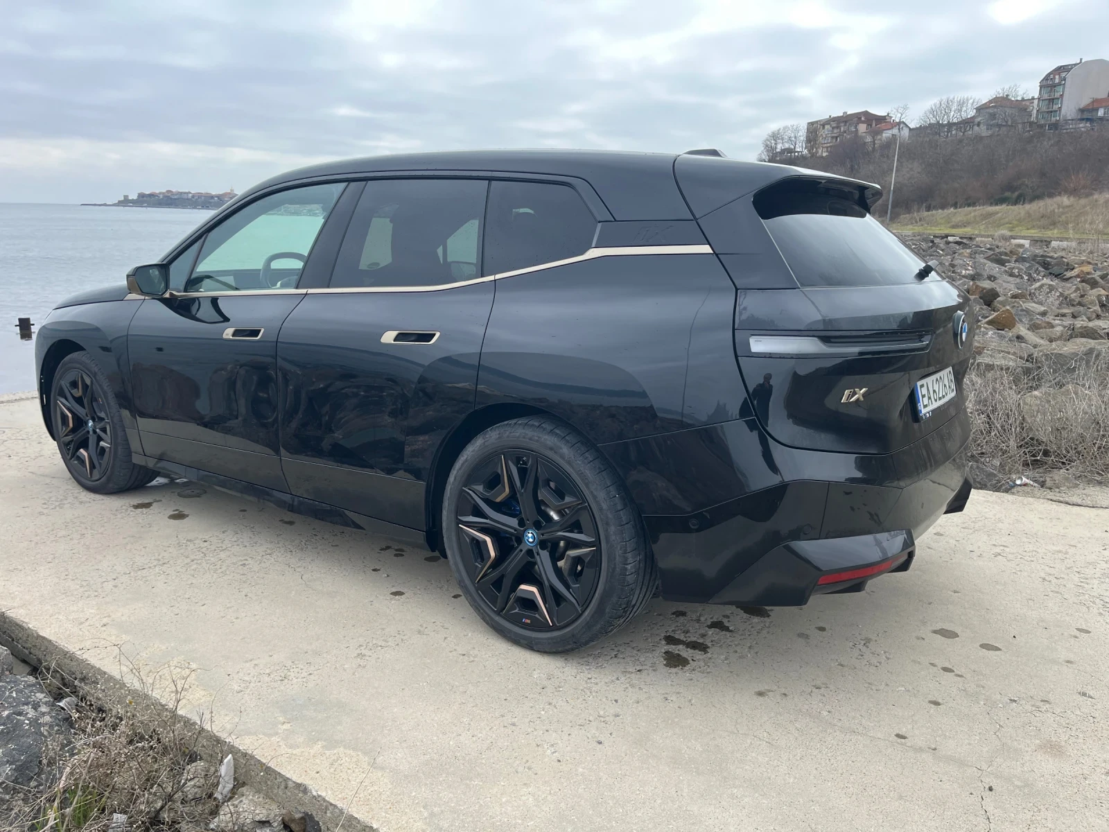 BMW iX xdrive40/12.09.2023 - изображение 4