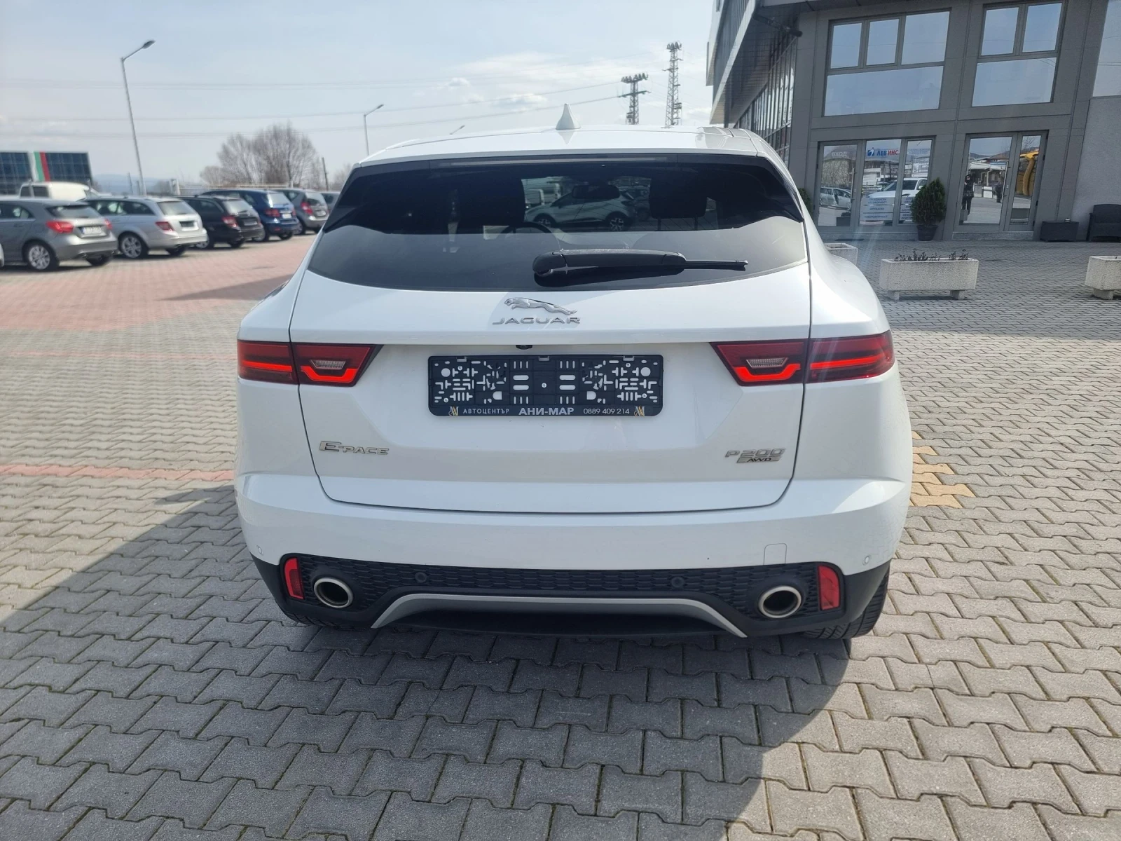 Jaguar E-pace 2.0  - изображение 4