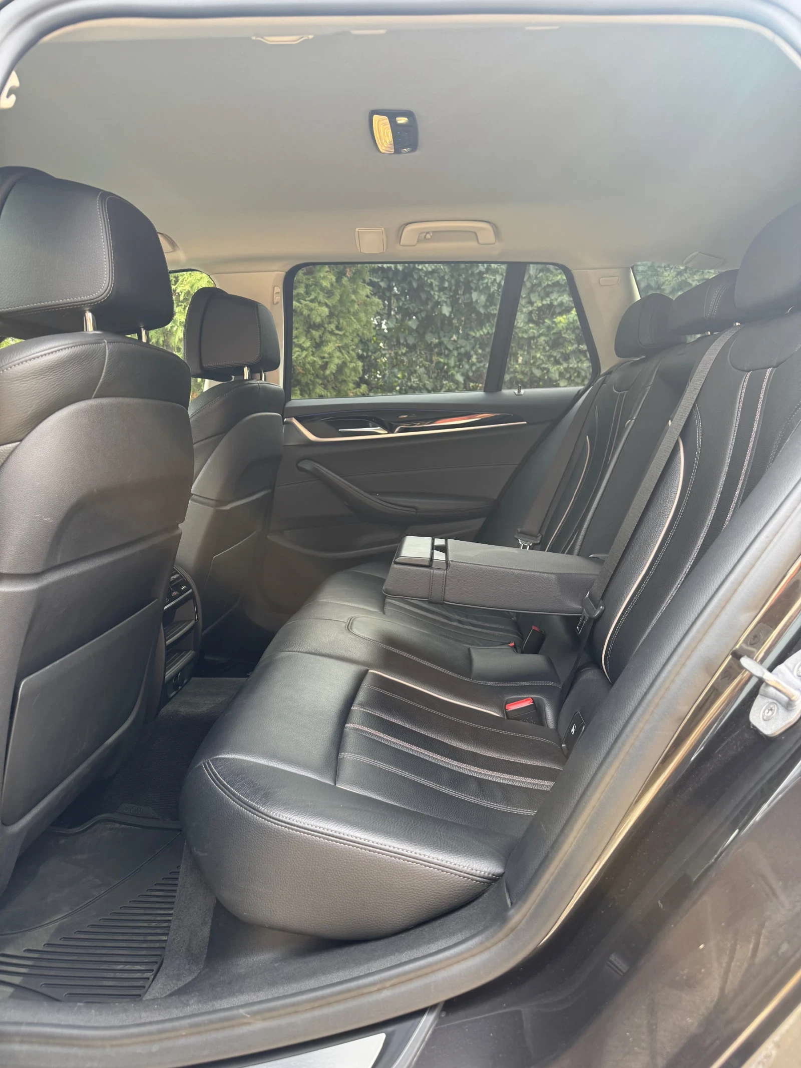 BMW 530 d xDrive, снимка 9 - Автомобили и джипове - 53756486