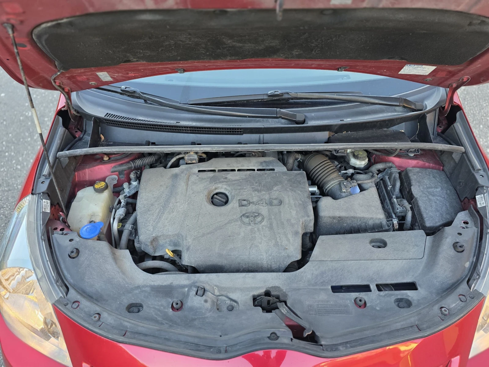 Toyota Verso FULL SERVICE IN TOYOTA , снимка 13 - Автомобили и джипове - 54128789