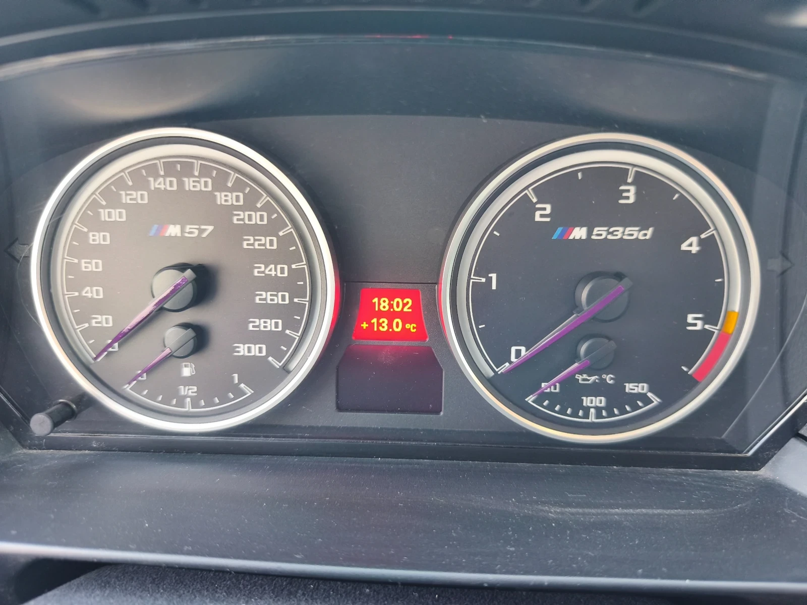 BMW 535 D M SPORT SAT, снимка 13 - Автомобили и джипове - 54130572