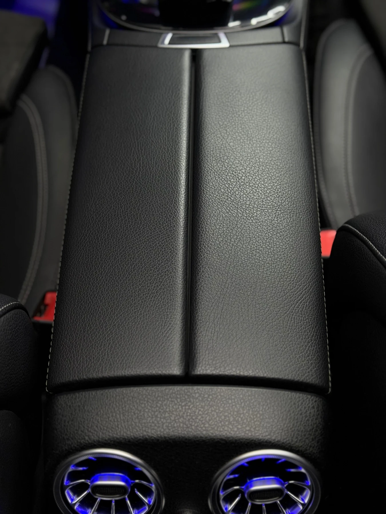 Mercedes-Benz E 220 КАТО НОВА, Севр.ист, AMG 6.3, снимка 12 - Автомобили и джипове - 54195658