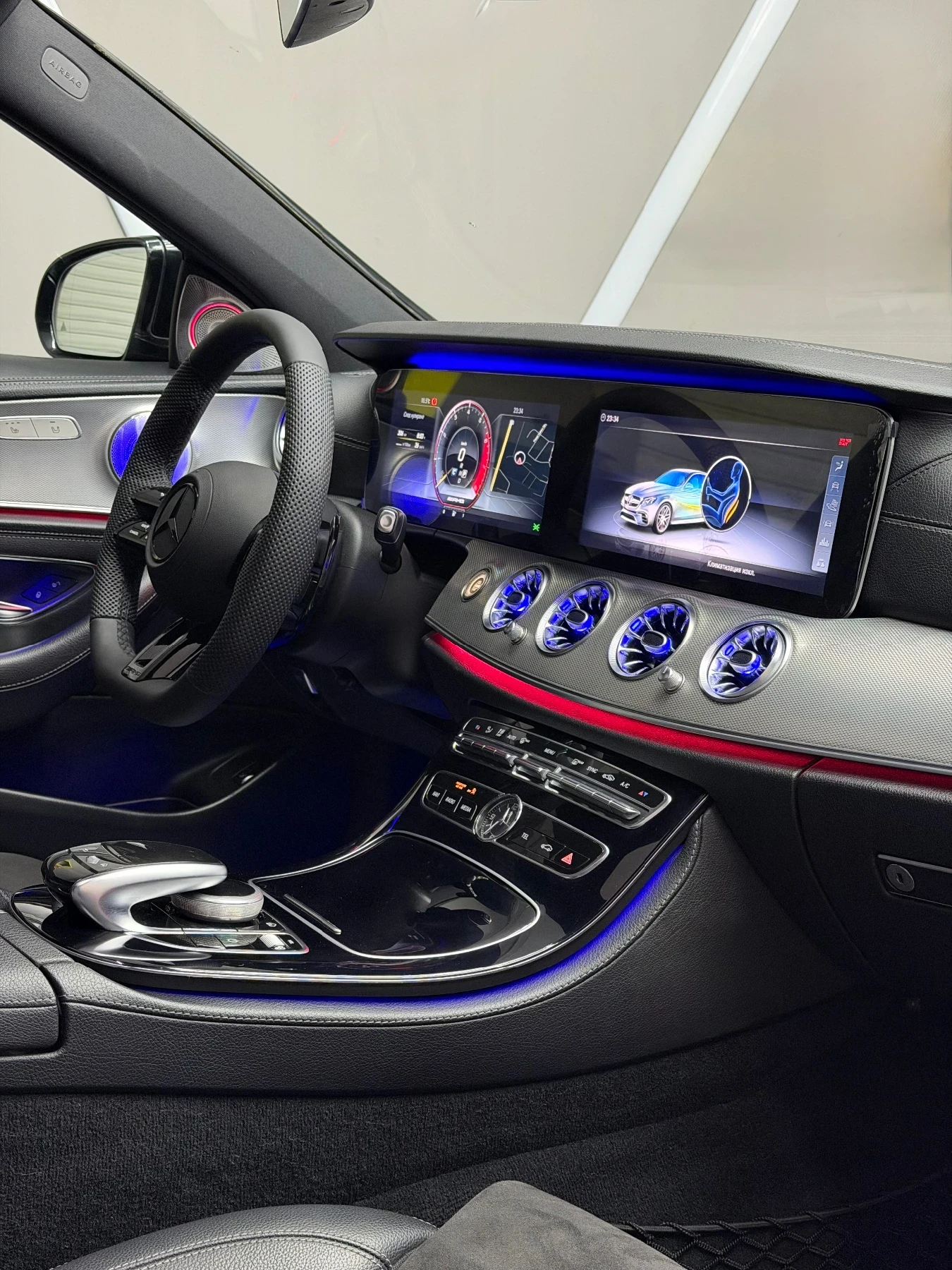 Mercedes-Benz E 220 КАТО НОВА, Севр.ист, AMG 6.3, снимка 7 - Автомобили и джипове - 54195658