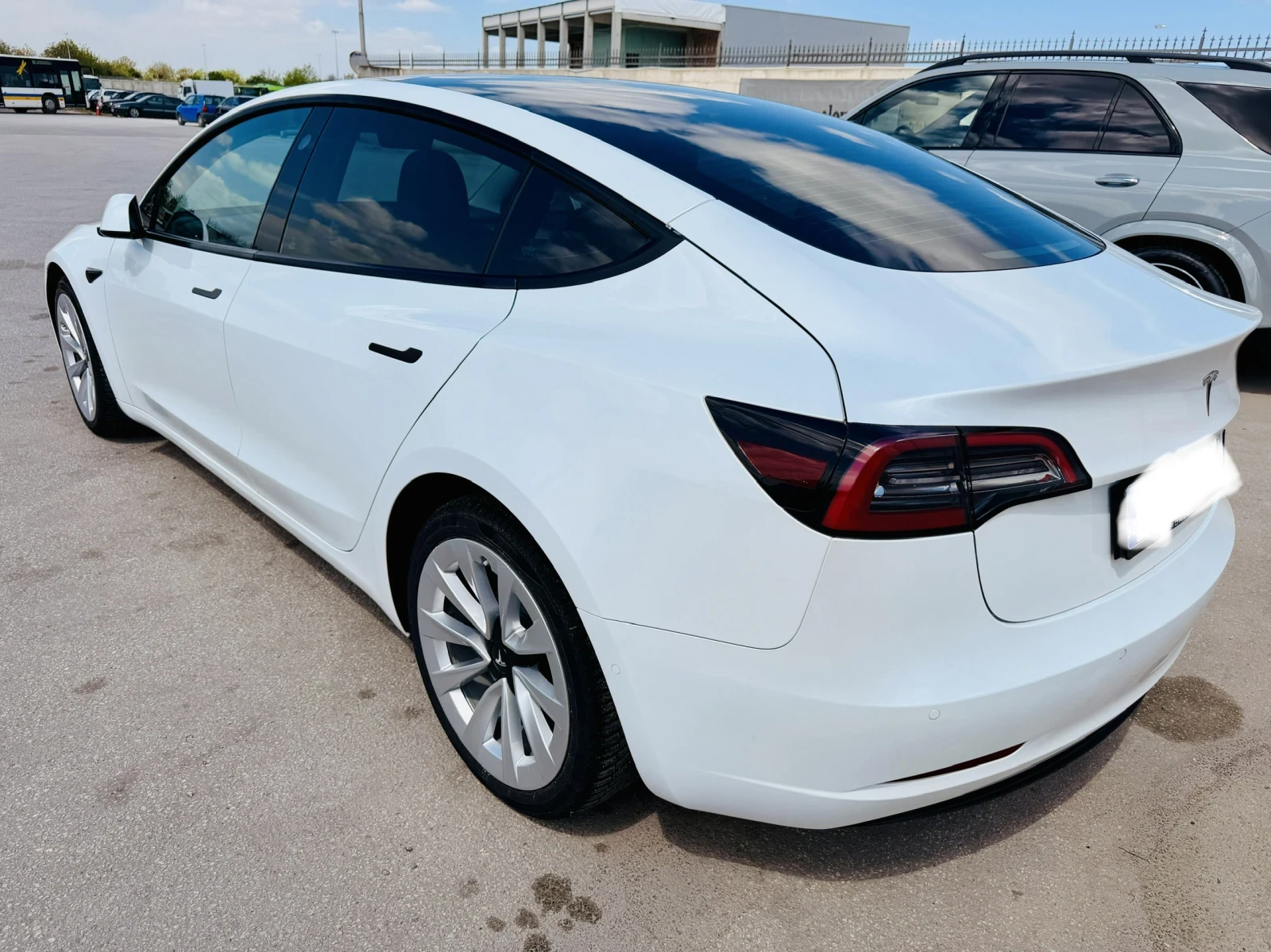 Tesla Model 3, снимка 5 - Автомобили и джипове - 54384194