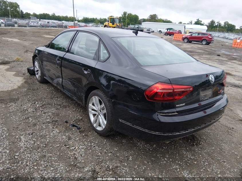 VW Passat 2.0l Volkswagen 2.0T Wolfsburg Edition, снимка 3 - Автомобили и джипове - 54860746