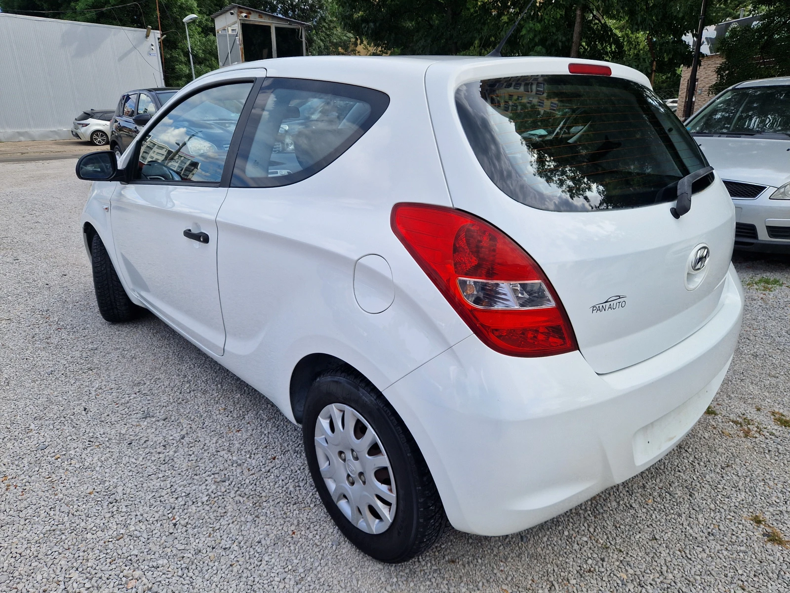 Hyundai I20 1.2/100000km, снимка 7 - Автомобили и джипове - 54994596