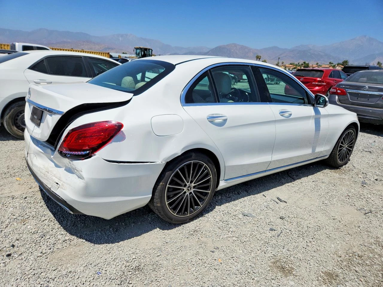 Mercedes-Benz C 300 4MATIC !!УНИКАТ!! #ПЪЛНО ОБОРУДВАНЕ# !ПАНОРАМА, снимка 6 - Автомобили и джипове - 55066375
