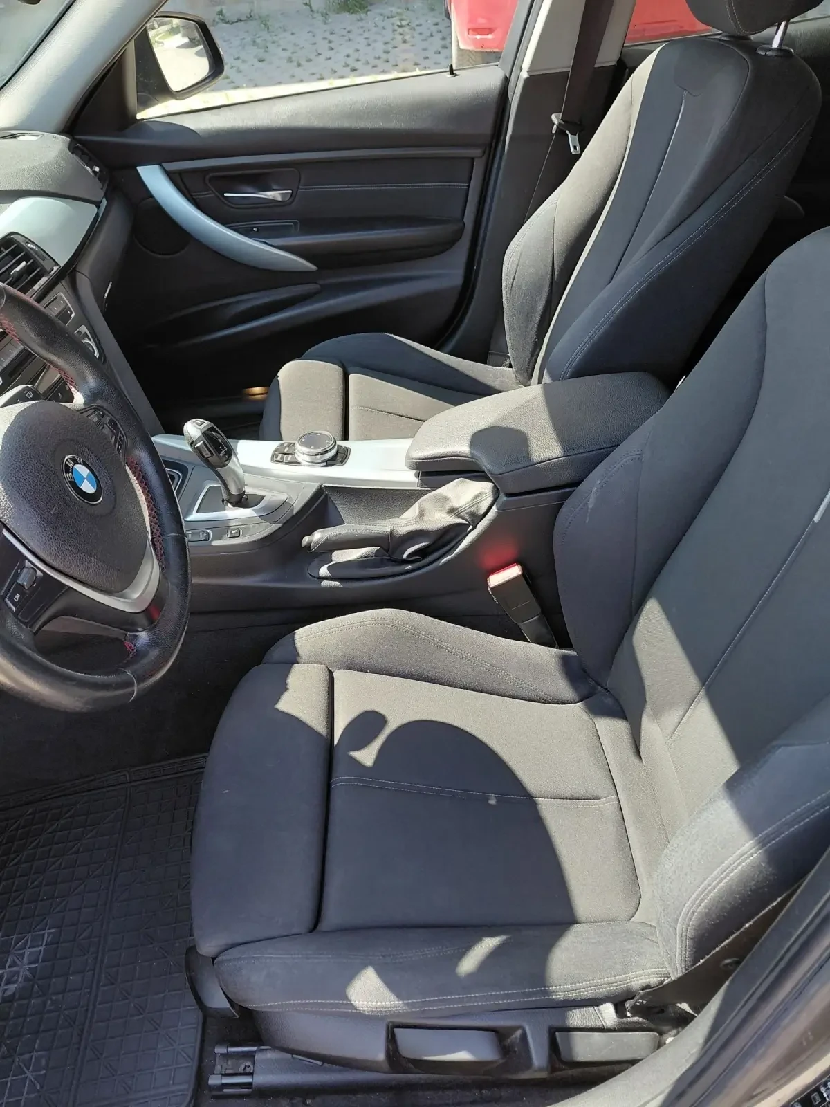 BMW 318 F31 Combi , снимка 8 - Автомобили и джипове - 55118027