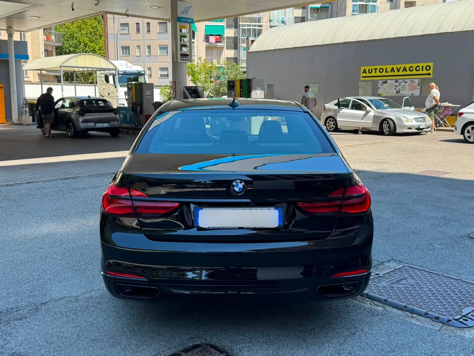 BMW 730 d xDrive, снимка 5 - Автомобили и джипове - 55152240