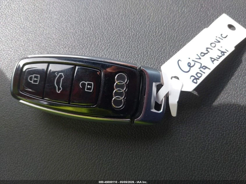 Audi A6 * ПАНО* KEYLESS* Camera* ПОДГРЕВ* , снимка 10 - Автомобили и джипове - 55321774
