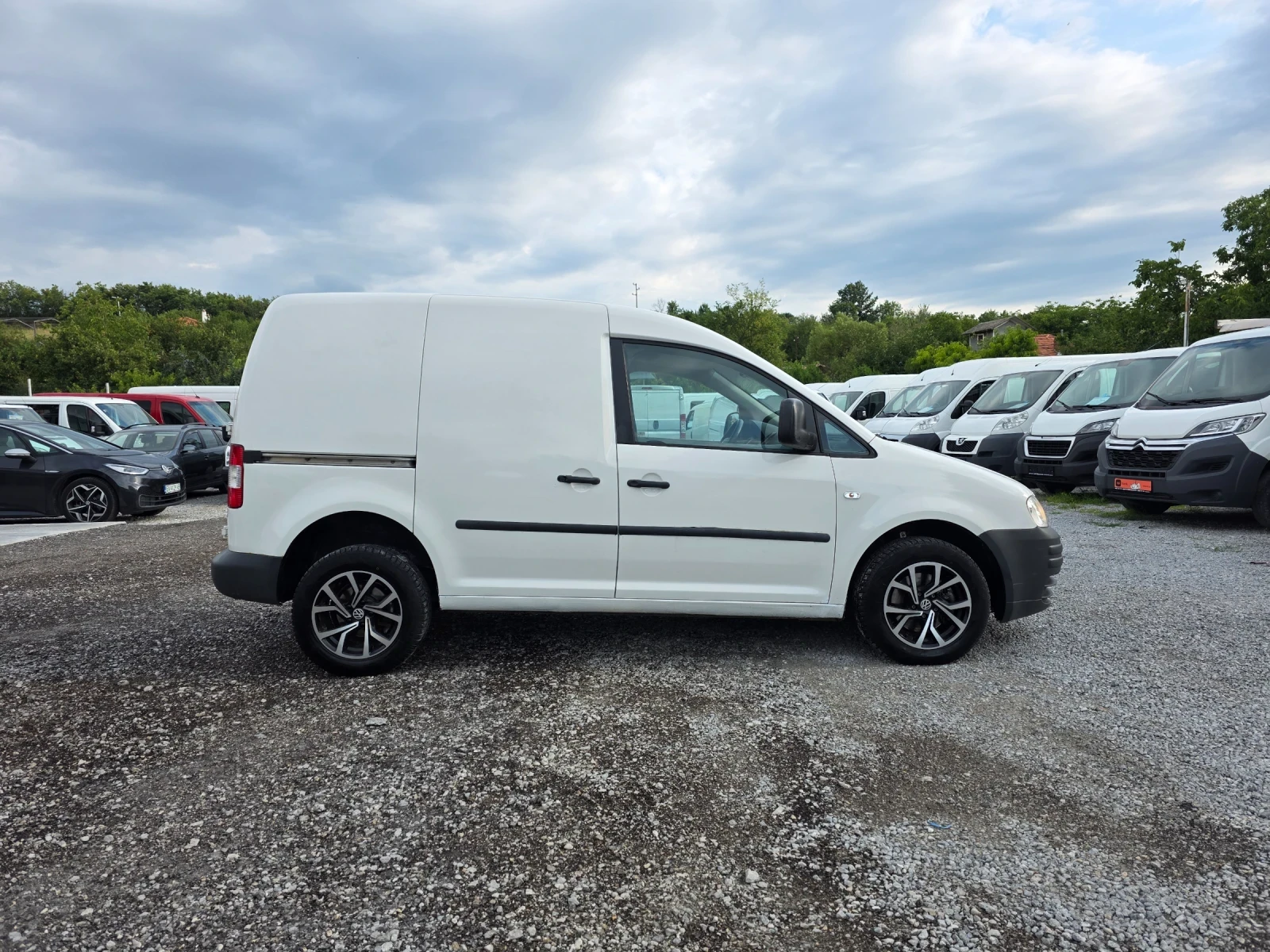 VW Caddy 1.9tdi 4motion 4x4 6скорости, снимка 8 - Автомобили и джипове - 55412201