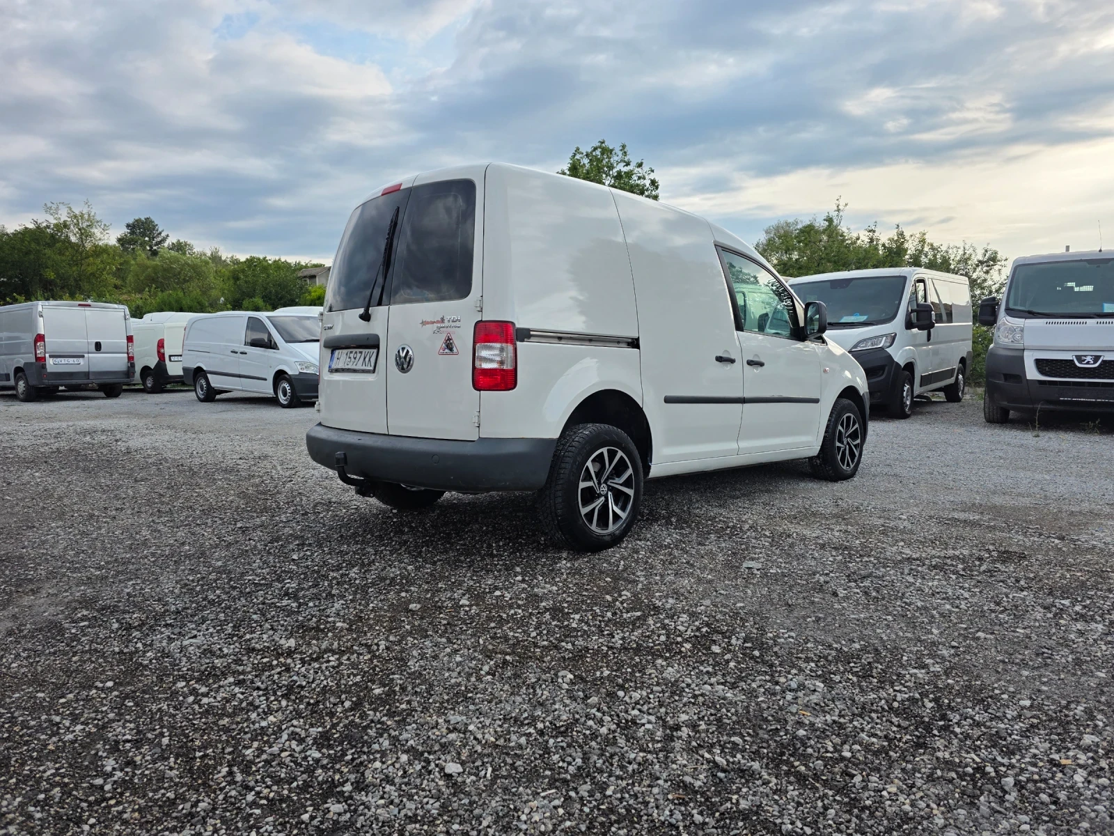 VW Caddy 1.9tdi 4motion 4x4 6скорости, снимка 6 - Автомобили и джипове - 55412201