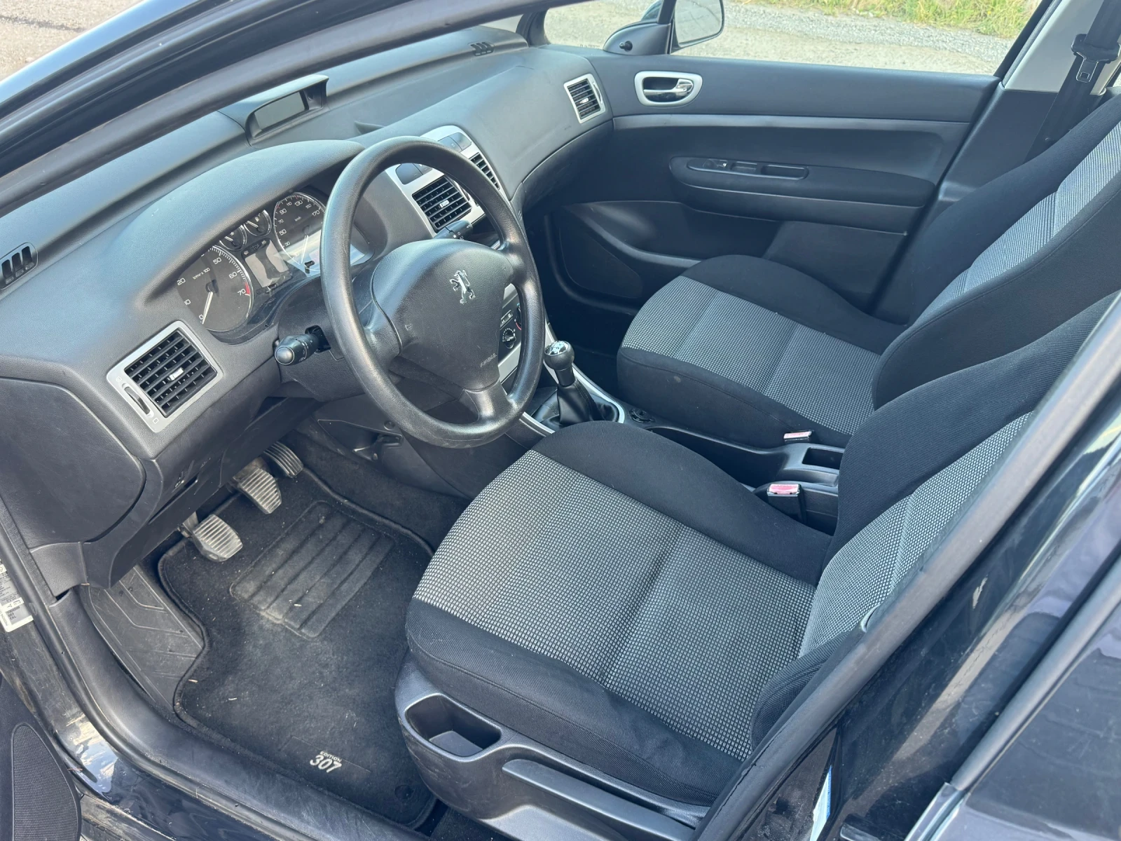 Peugeot 307 1.6i, снимка 7 - Автомобили и джипове - 55417128