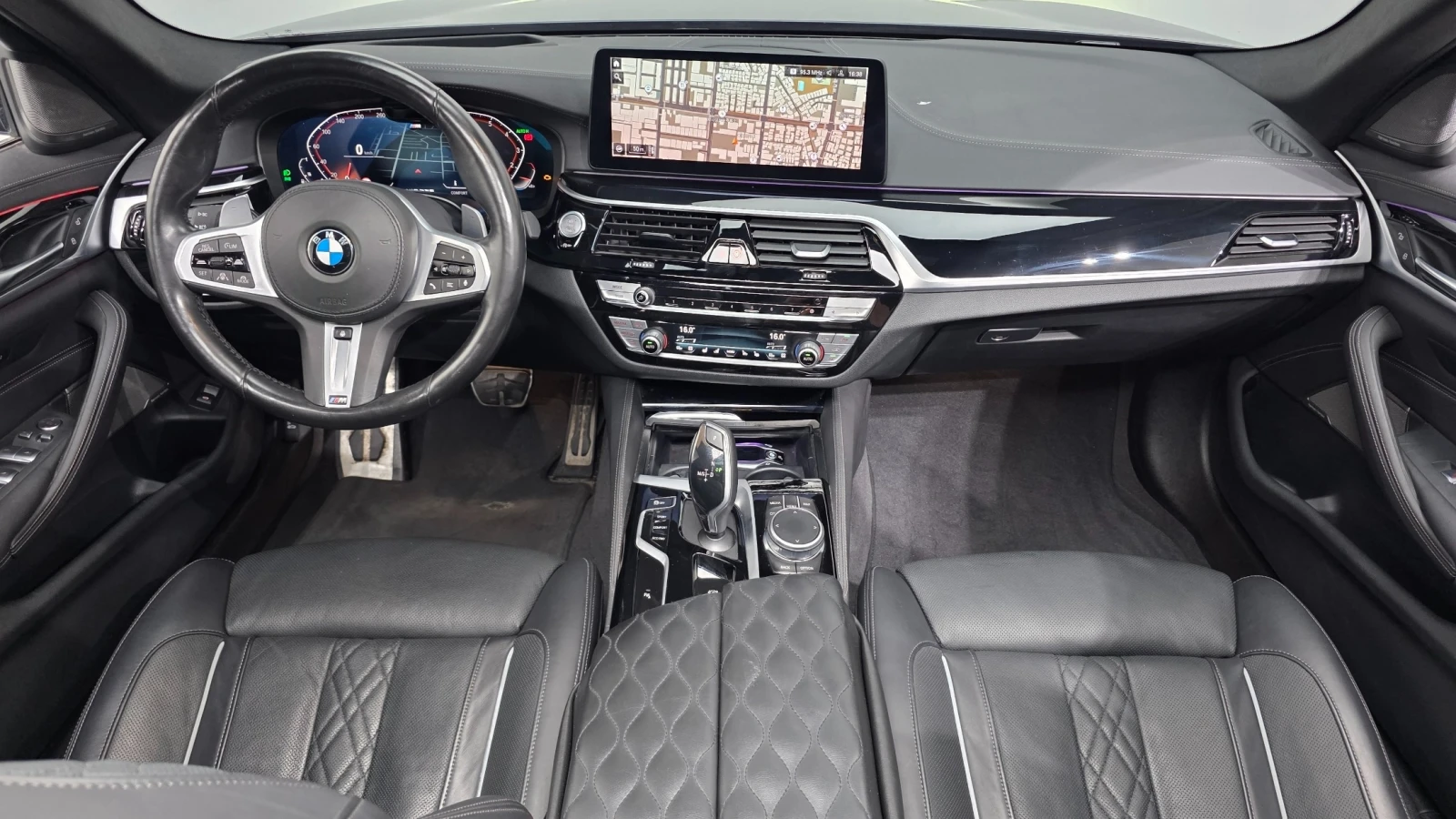 BMW 530 i M Sport, снимка 5 - Автомобили и джипове - 55477582
