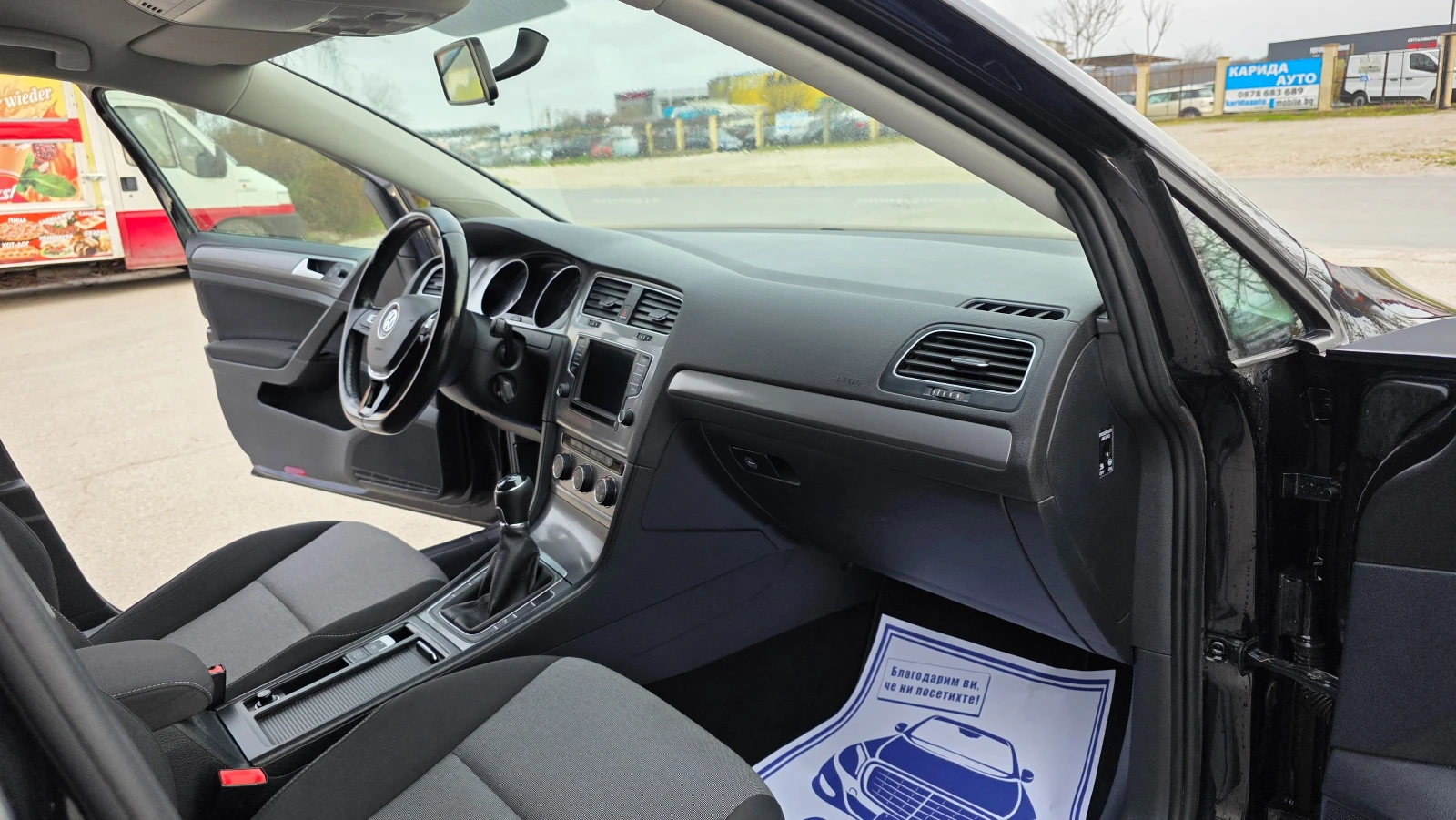 VW Golf КАТО ЧИСТО НОВ, снимка 13 - Автомобили и джипове - 55677889