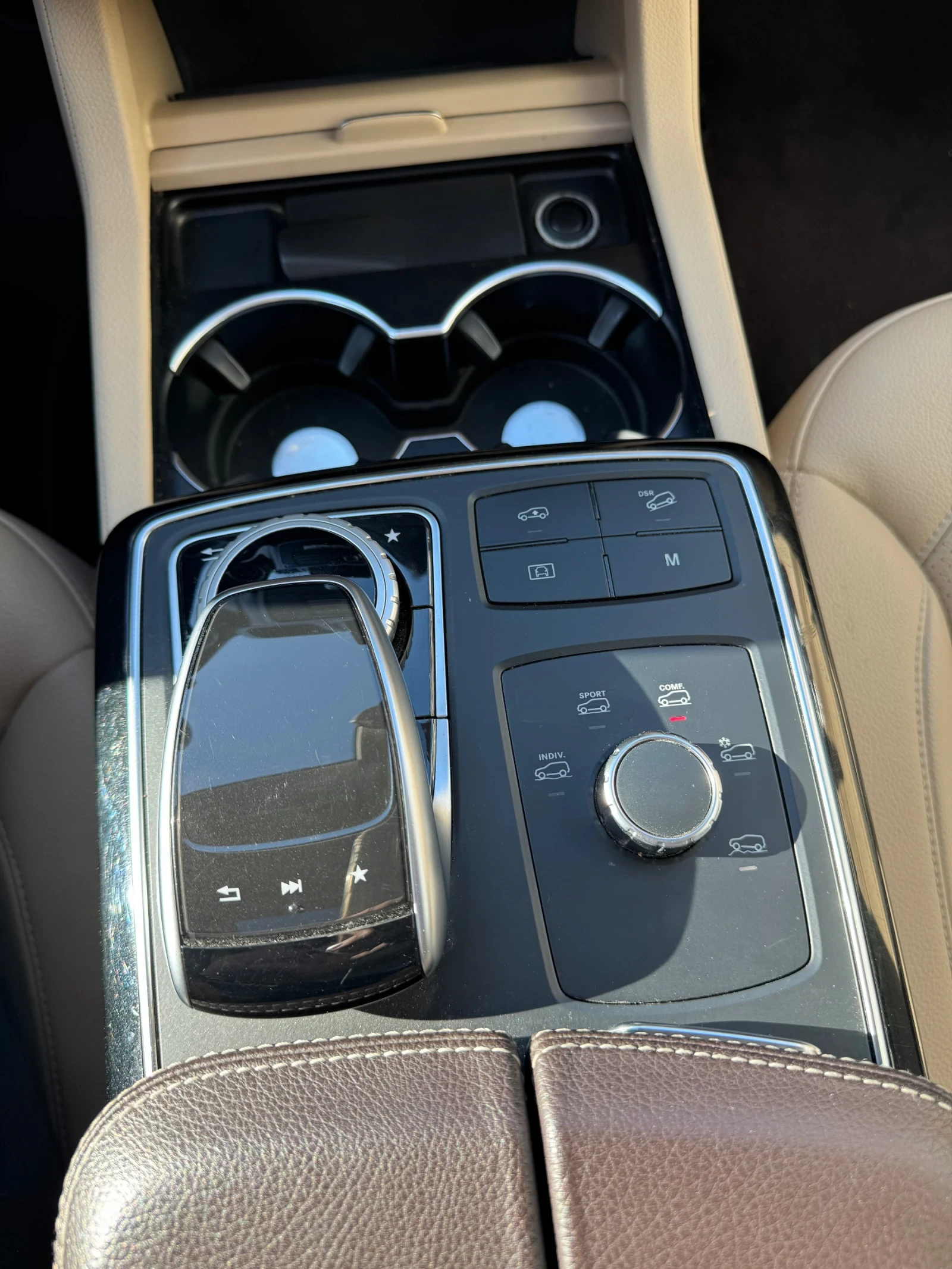 Mercedes-Benz GLS 450, снимка 9 - Автомобили и джипове - 55727890