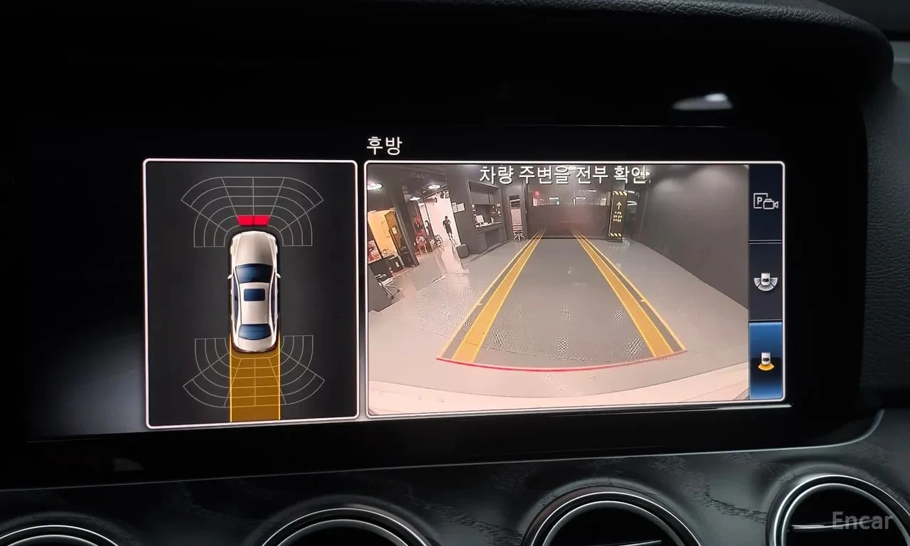 Mercedes-Benz E 220 * Avantgarde * АВТОКРЕДИТ БЕЗ ПЪРВОНАЧАЛНА ВНОСКА, снимка 12 - Автомобили и джипове - 55991055