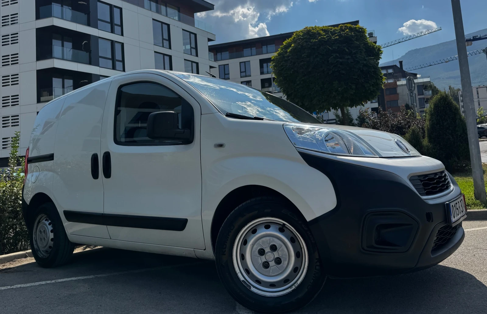 Fiat Fiorino Хладилен* Като Нов, снимка 3 - Автомобили и джипове - 56066460