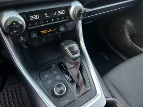 Toyota Rav4 PLUG IN HYBRID 4X4, снимка 13