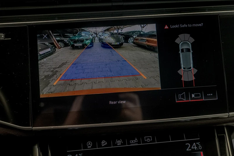 Audi Q8 50TDI/Bang&Olufsen/Обдухване/Дистроник/Камера/, снимка 12 - Автомобили и джипове - 53102825