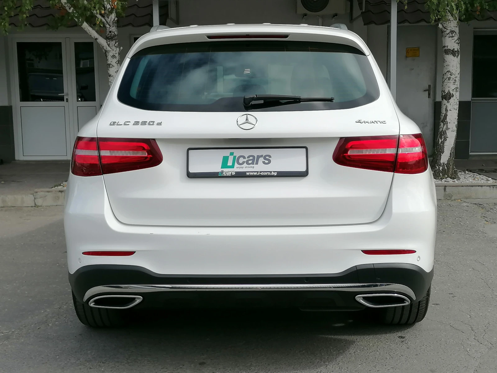 Mercedes-Benz GLC 250 AMG Line - изображение 5