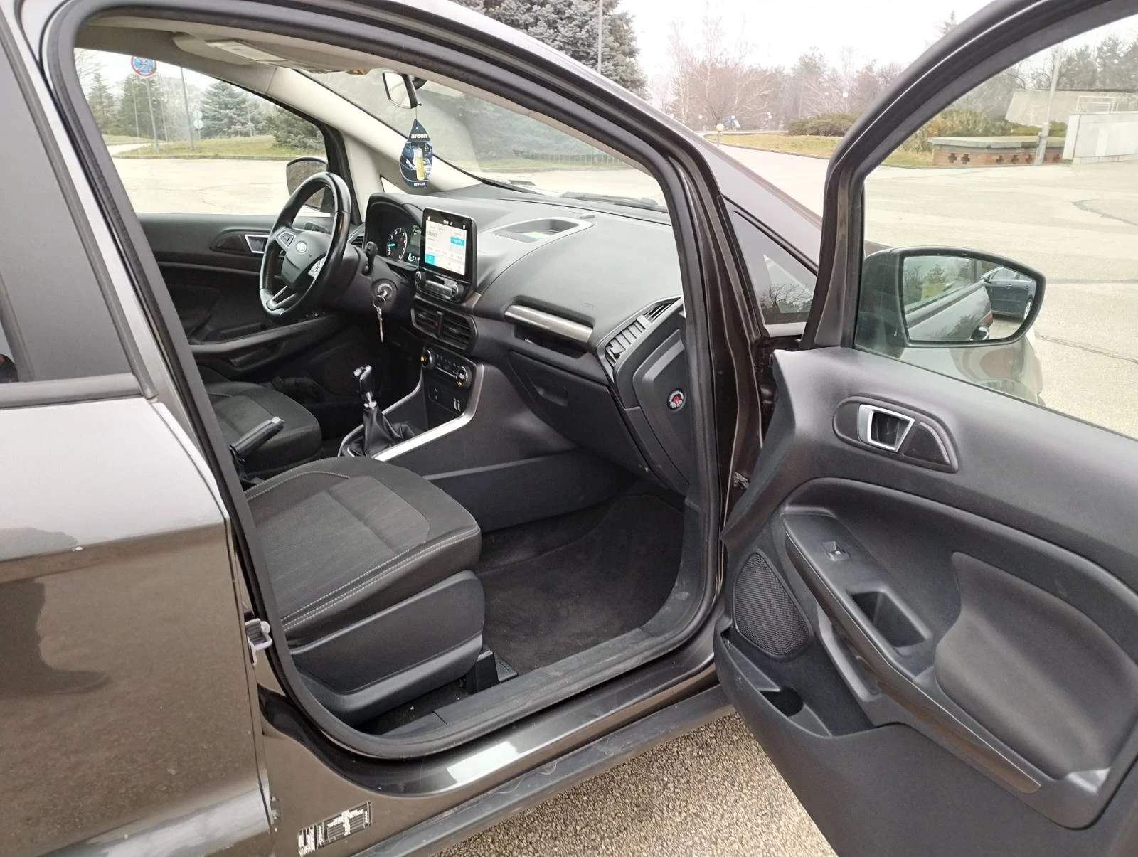 Ford EcoSport 1.0 - изображение 8