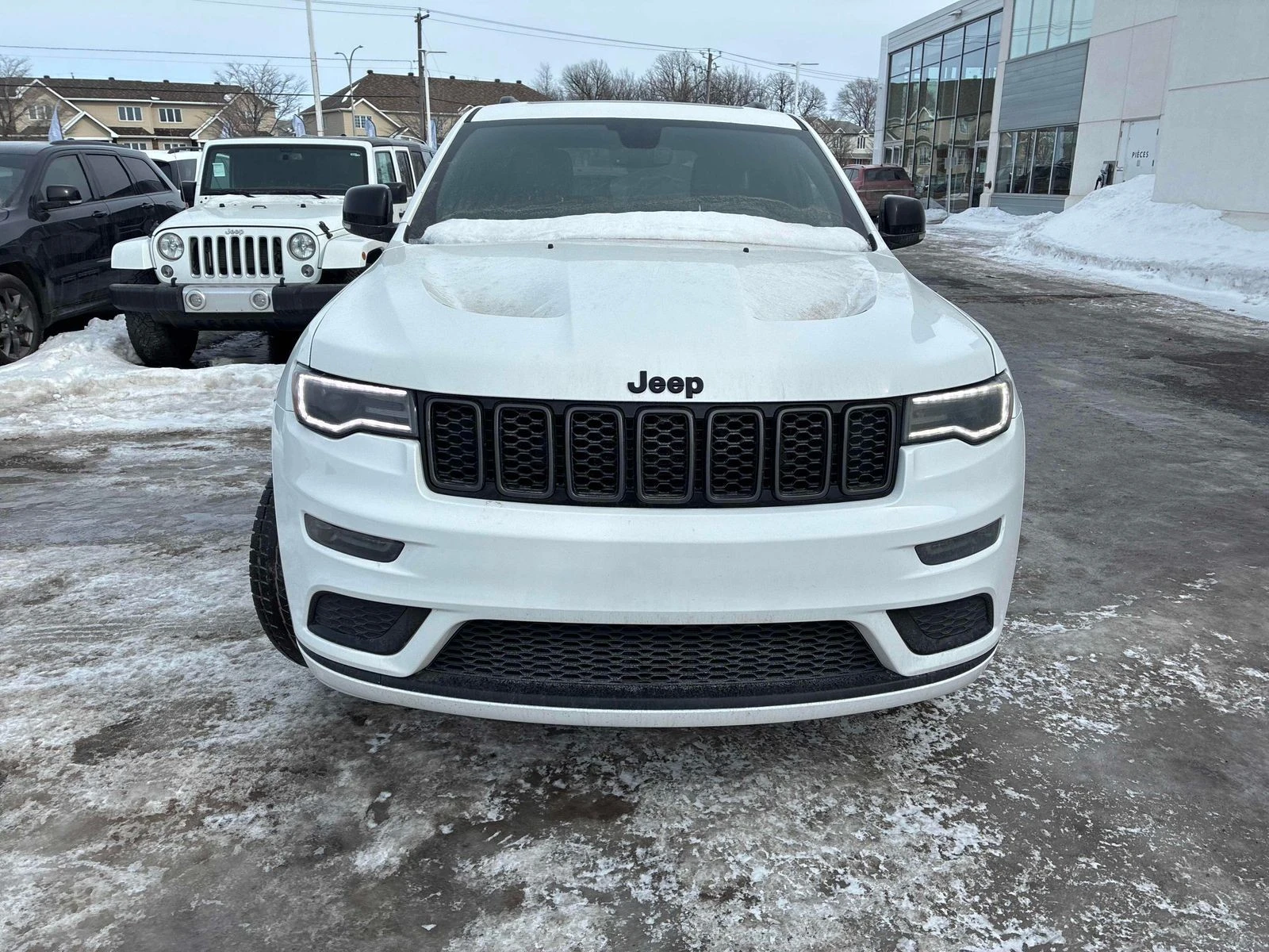 Jeep Grand cherokee Limited X АВТО КРЕДИТ, снимка 2 - Автомобили и джипове - 53995002