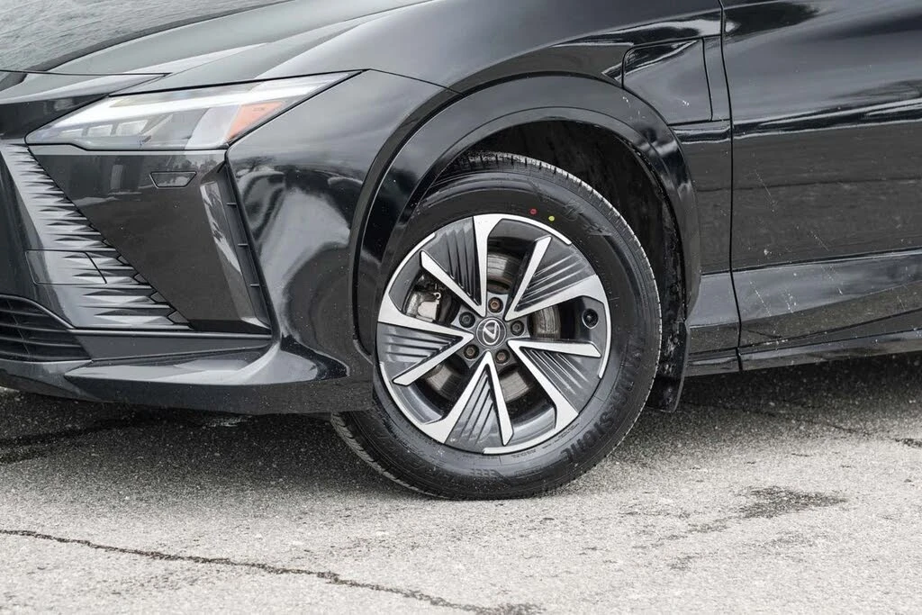 Lexus RZ 450e* PREMIUM* 4X4* ДИСТРОНИК* КАМЕРА* ПОДГРЕВ