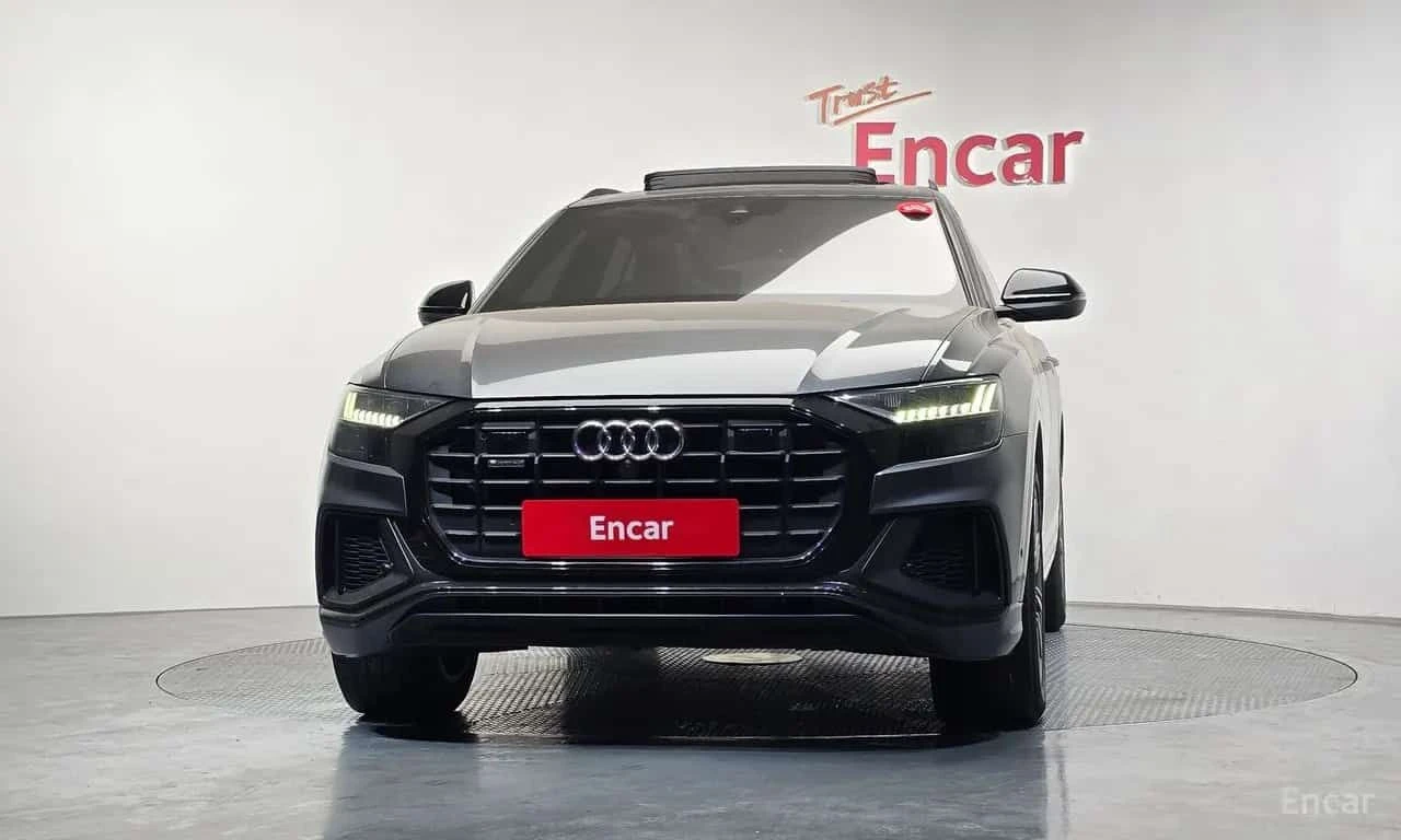 Audi Q8 * 55 TFSI Quattro Premium * , снимка 3 - Автомобили и джипове - 55559132