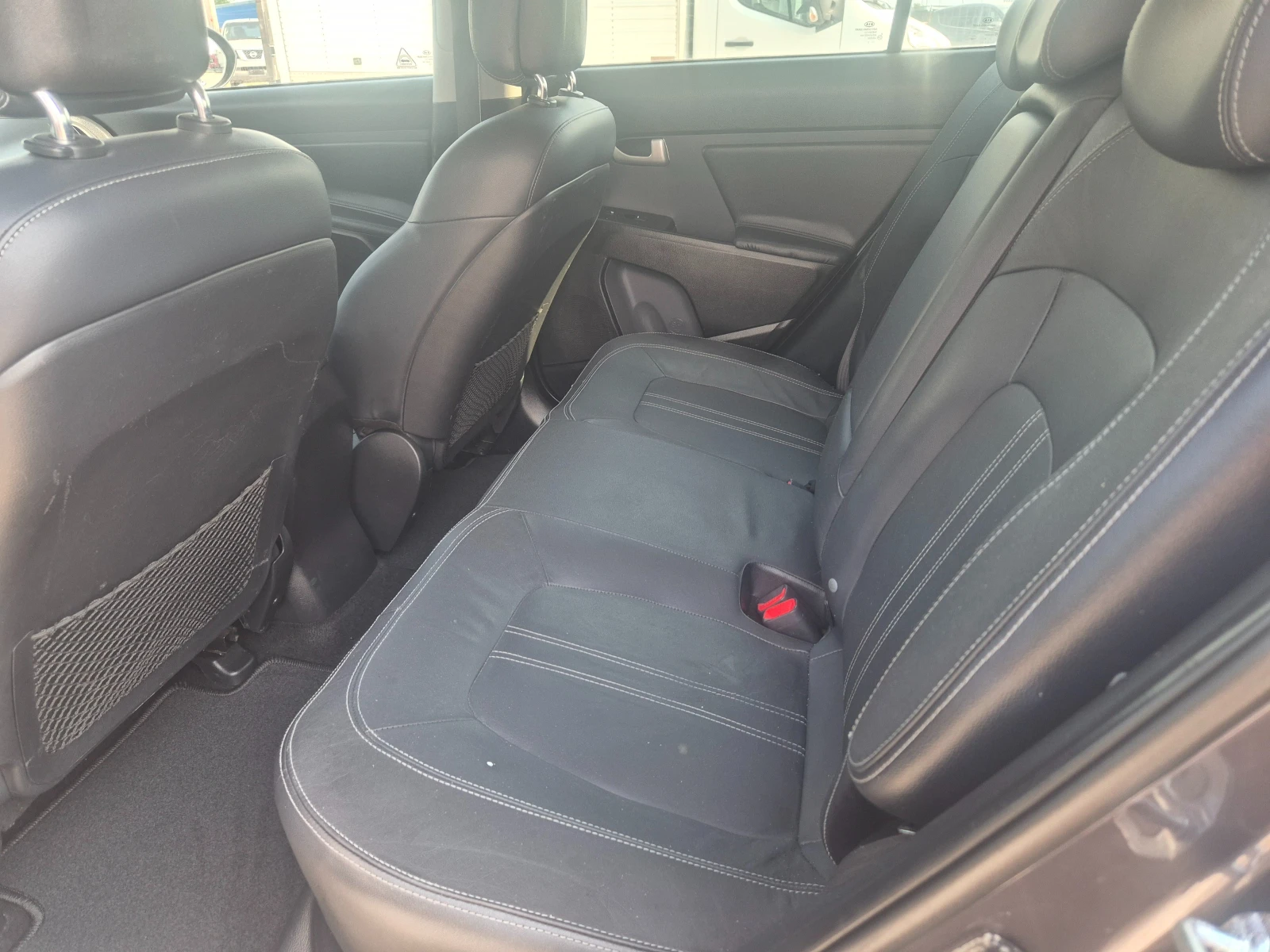 Kia Sportage Diesel, снимка 10 - Автомобили и джипове - 55582475