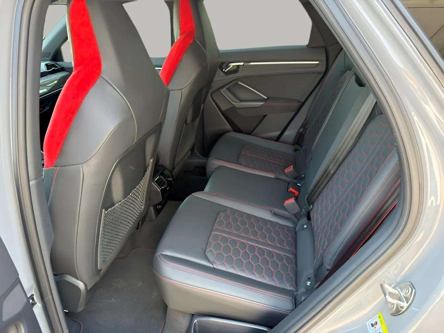 Audi Q3 Audi RS Q3 Sportback 2.5 TFSI quattro | Mobile.bg � ����������� 17