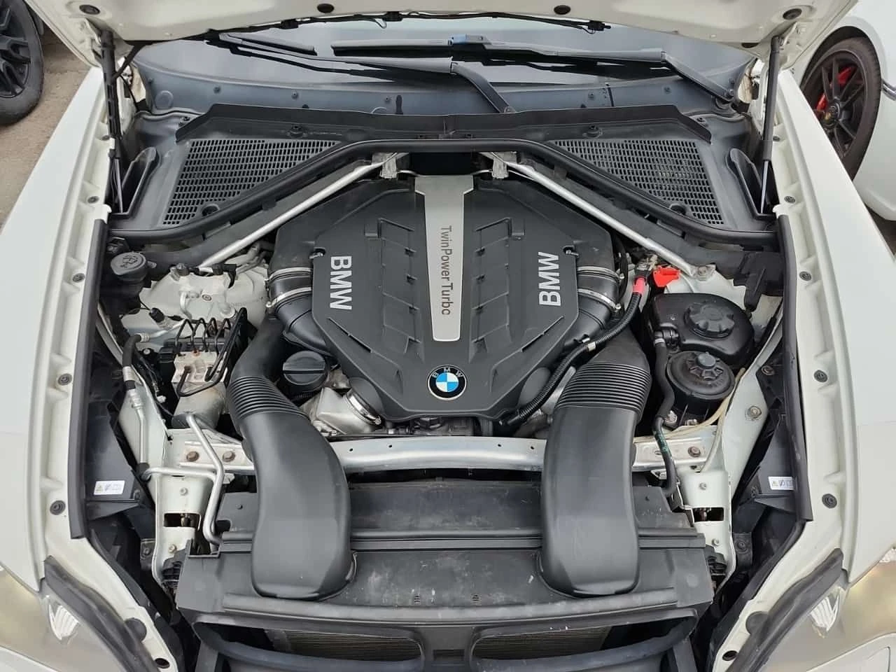 BMW X5 * 50I * CARFAX * БЕЗ ПЪРВОНАЧАЛНА ВНОСКА, снимка 17 - Автомобили и джипове - 55616751