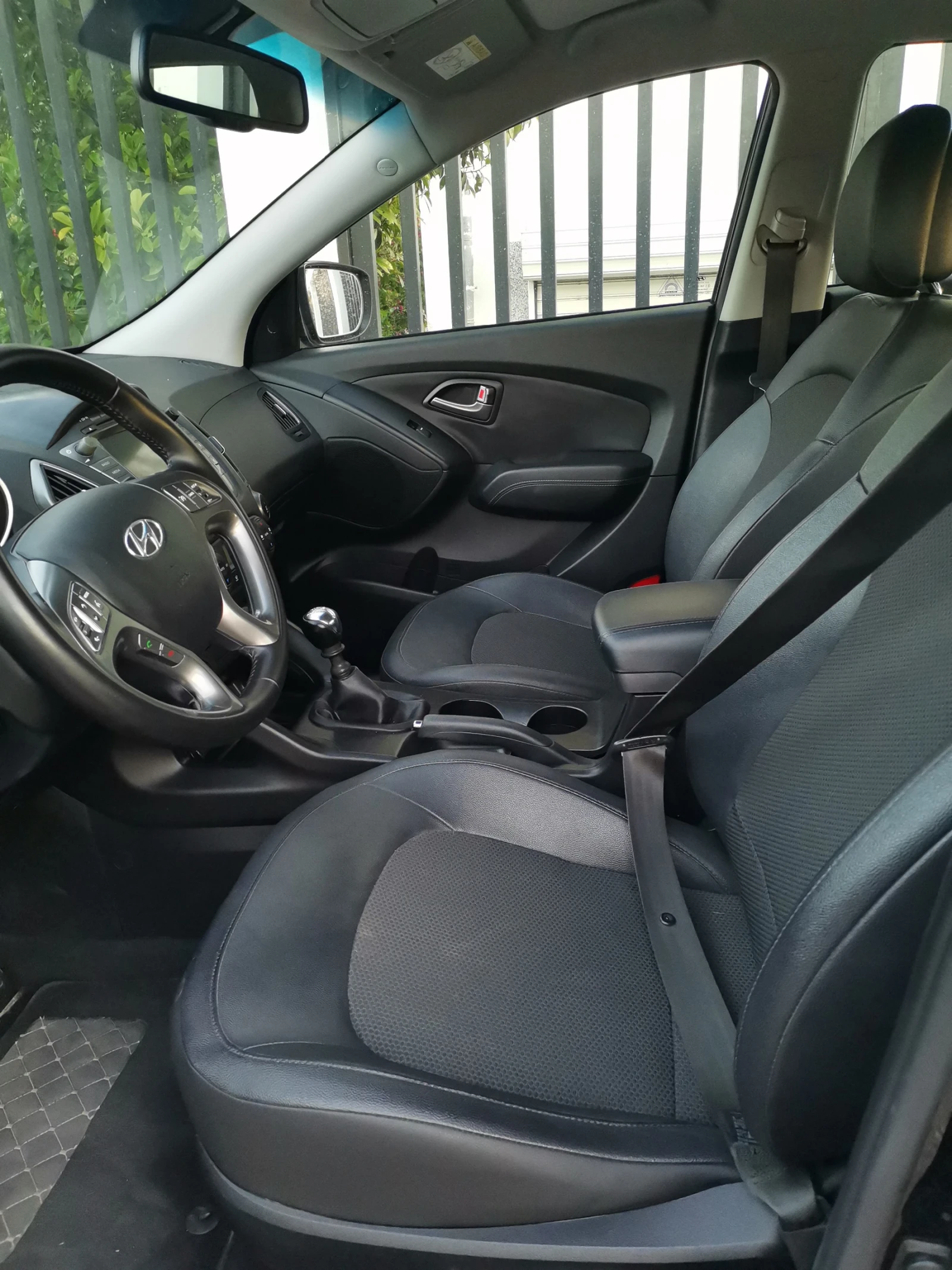 Hyundai IX35 1, 7cdti фейс, снимка 11 - Автомобили и джипове - 55666640